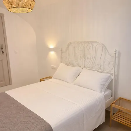 Evilion Semesterbostad Karterados (Santorini)